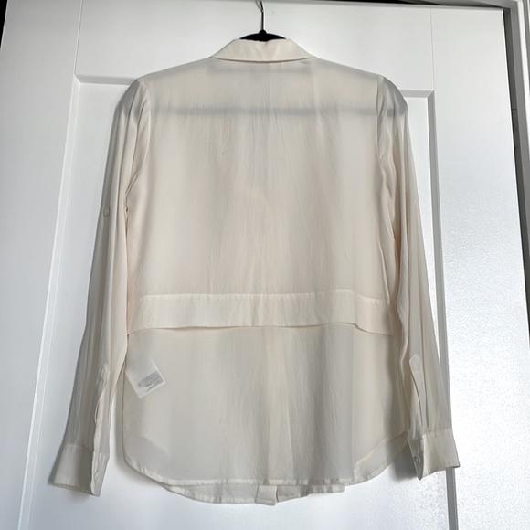 Banana Republic Top - Picture 5 of 5